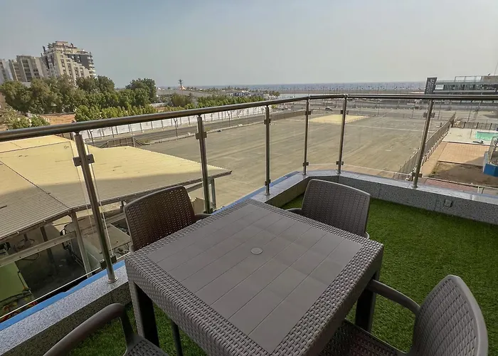 Almasarat Tower Sea View