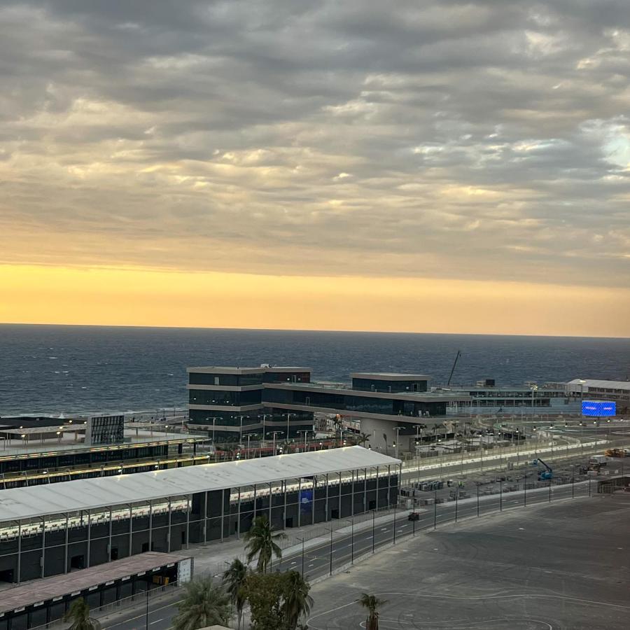 Apartment Almasarat Tower Sea View