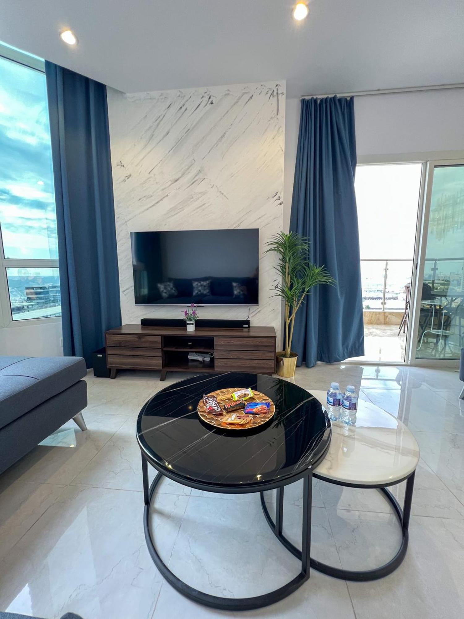 Almasarat Tower Sea View * Jeddah