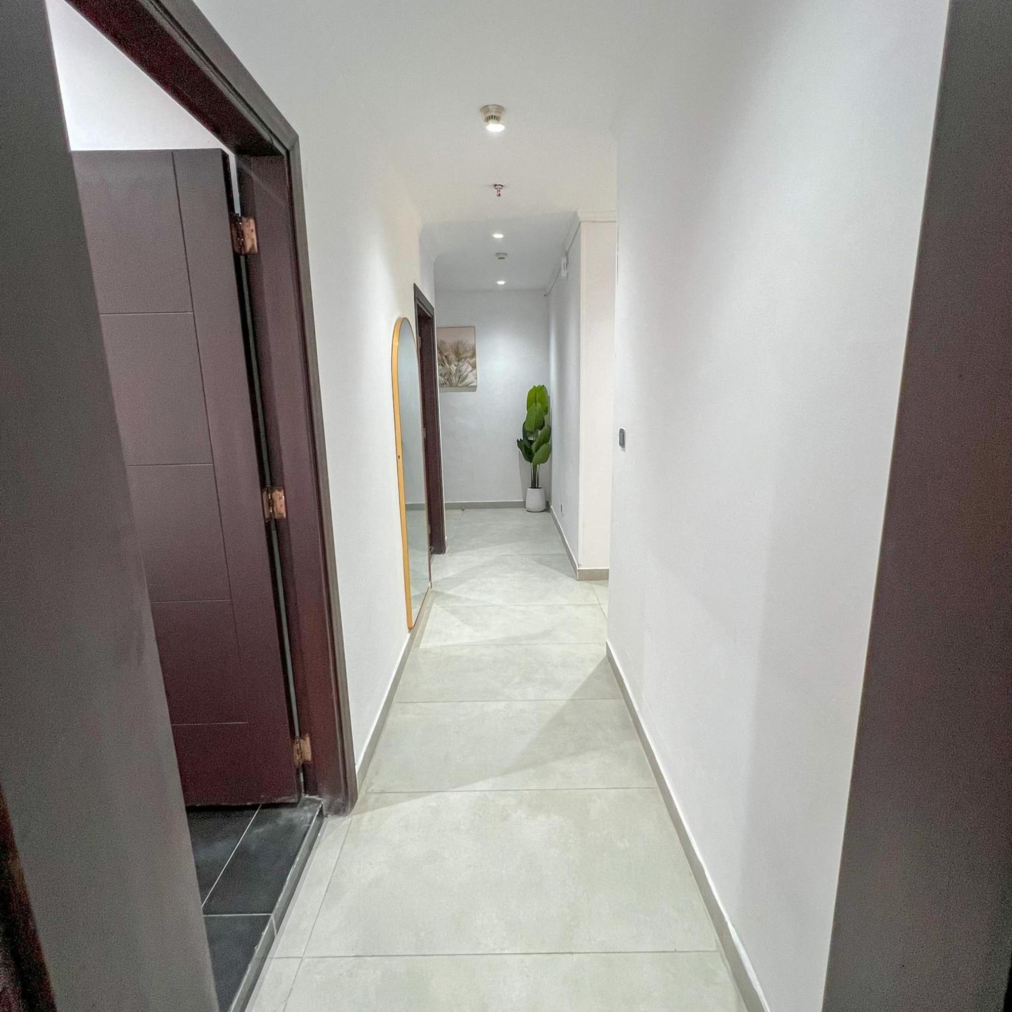 Apartment Almasarat Tower Sea View *